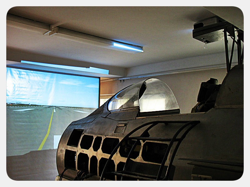 Modernization of aircraft simulators